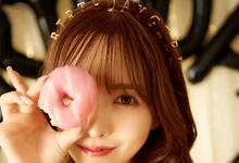 衣襟大开“美胸见客”三上悠亚晒床照,春光一览无遗,粉丝:刚拍完片吗?-沐风文化